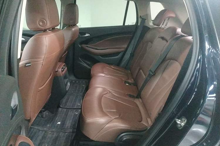 Used Buick Envision 2020 28T Four-Wheel Drive Elite Version Left Rear Seat