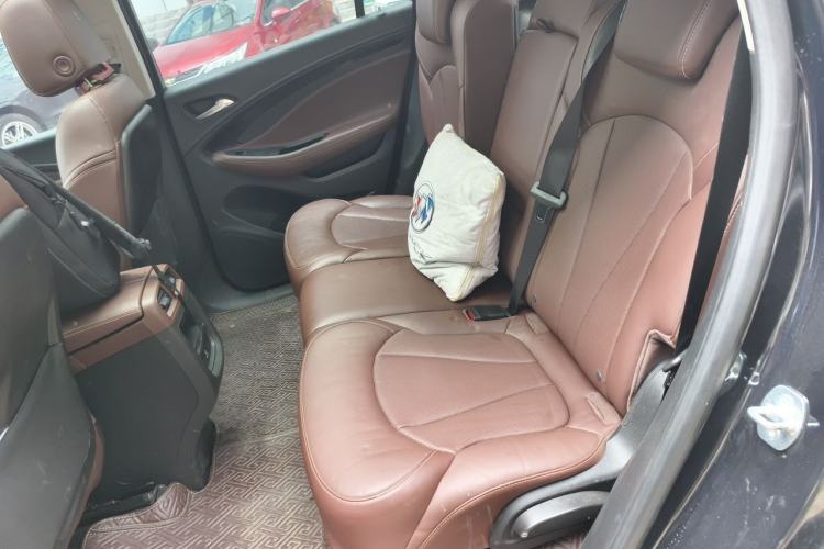 Used Buick Envision 2020 20T Two-Wheel Drive Luxury Model Left Rear Seat