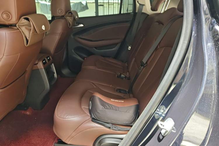 Used Buick Envision 2020 28T Four-Wheel Drive Elite Version Left Rear Seat