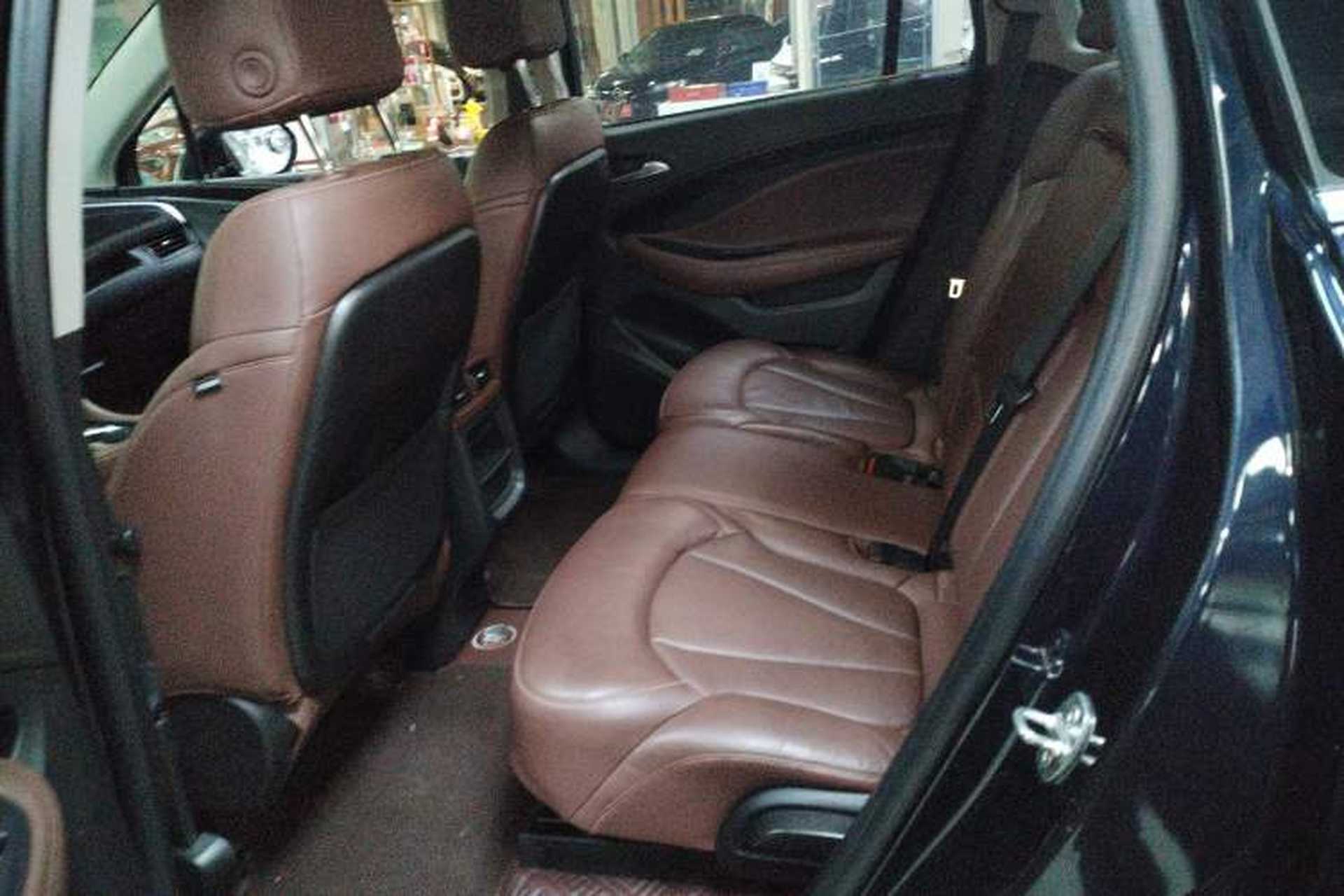 Used Buick Envision 2020 20T Two-Wheel Drive Luxury Model Left Rear Seat