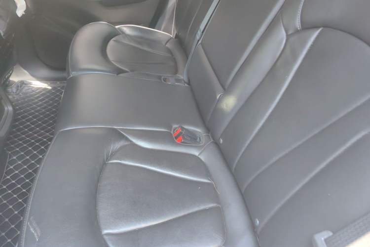 Used Buick Envision 2020 20T Two-Wheel Drive Elite Version Left Rear Seat