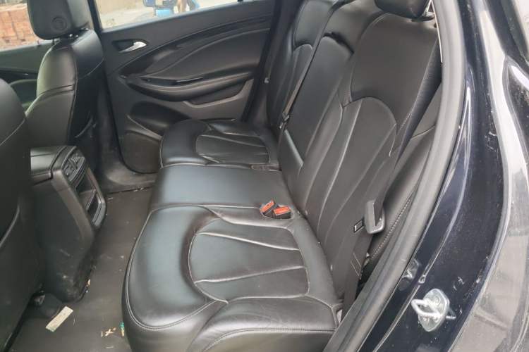 Used Buick Envision 2020 20T Two-Wheel Drive Elite Version Left Rear Seat