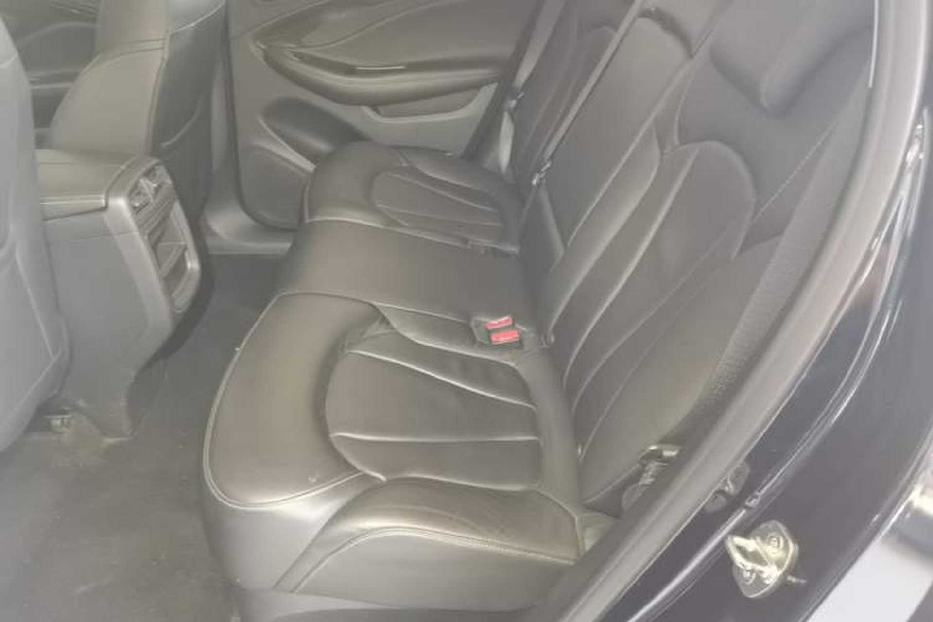 Used Buick Envision 2020 20T Two-Wheel Drive Elite Version Left Rear Seat