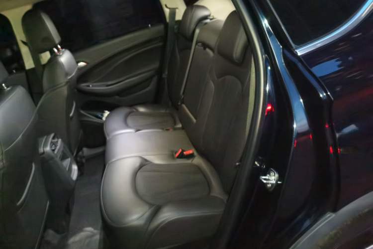 Used Buick Envision 2020 20T Two-Wheel Drive Leading Version Left Rear Seat