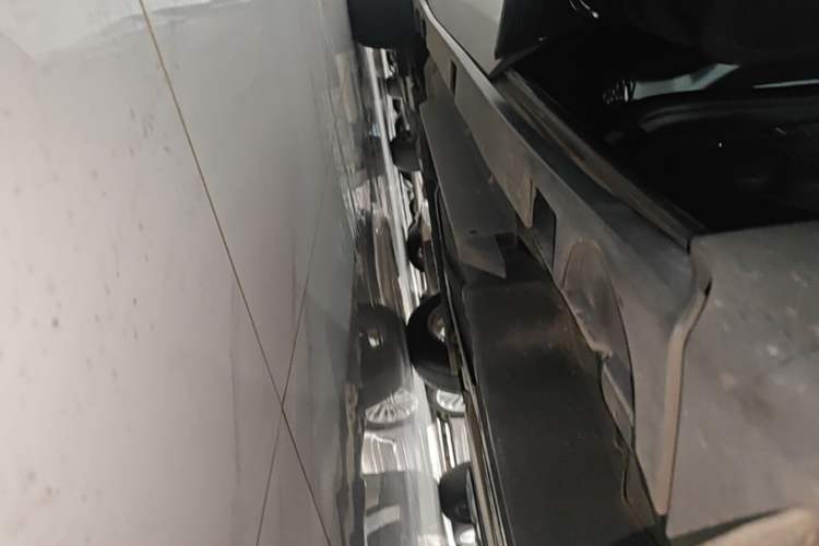 Used Buick Envision 2020 20T Two-Wheel Drive Elite Version Left Side Sill