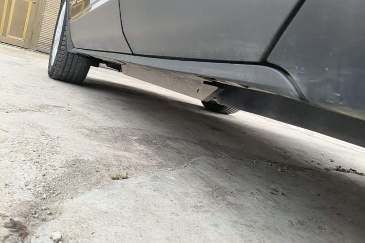 Used Buick Envision 2020 28T Four-Wheel Drive Elite Version Left Side Sill