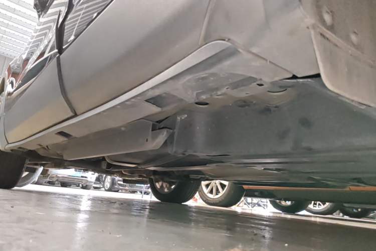 Used Buick Envision 2020 28T Four-Wheel Drive Elite Version Left Side Sill