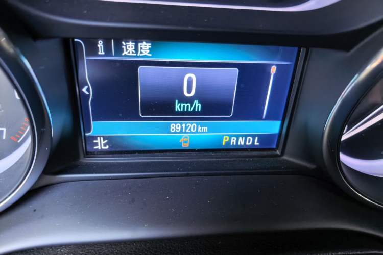 Used Buick Envision 2020 28T Four-Wheel Drive Elite Version Odometer Close Up