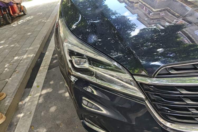 Used Buick Envision 2020 28T Four-Wheel Drive Elite Version Right Front Headlight