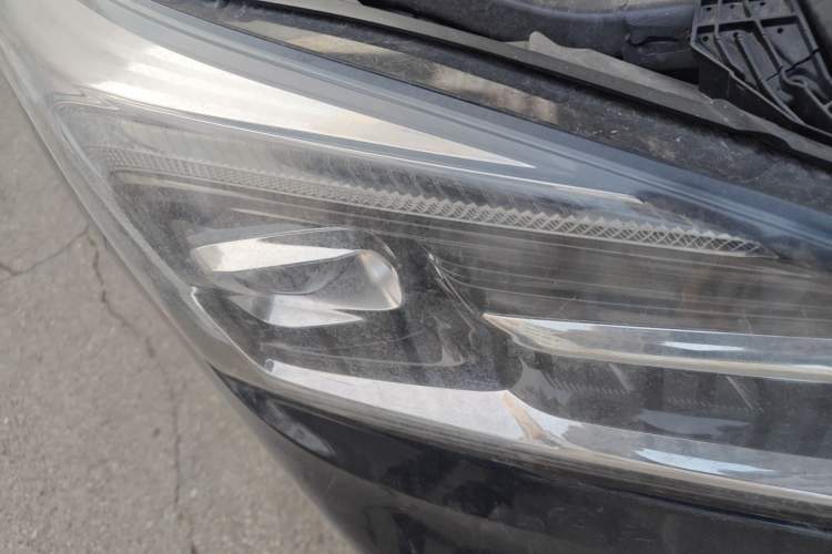 Used Buick Envision 2020 20T Two-Wheel Drive Luxury Model Right Front Headlight