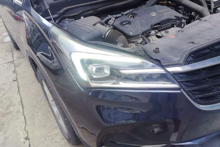 Used Buick Envision 2020 20T Two-Wheel Drive Elite Version Right Front Headlight