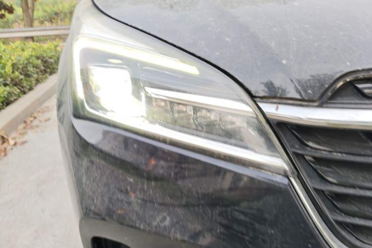 Used Buick Envision 2020 20T Two-Wheel Drive Elite Version Right Front Headlight