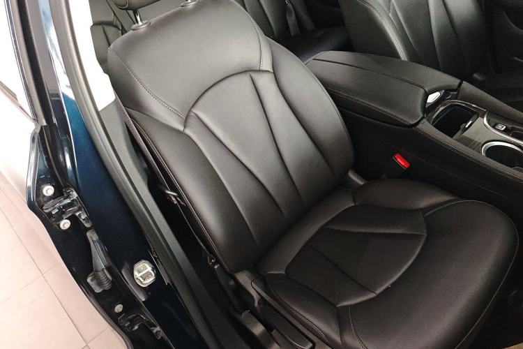 Used Buick Envision 2020 20T Two-Wheel Drive Elite Version Right Front Seat