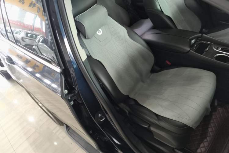 Used Buick Envision 2020 20T Two-Wheel Drive Leading Version Right Front Seat