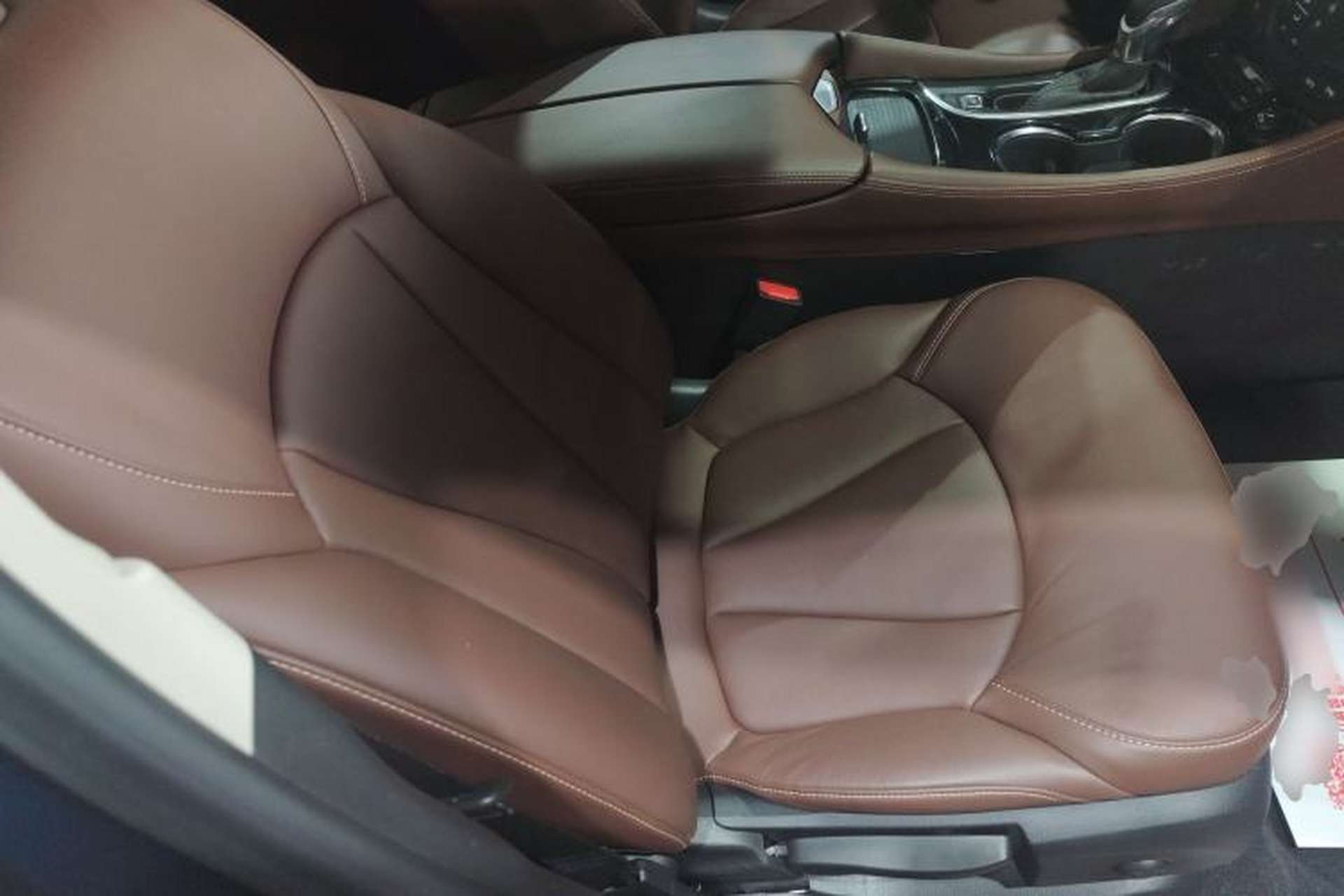 Used Buick Envision 2020 28T Four-Wheel Drive Elite Version Right Front Seat