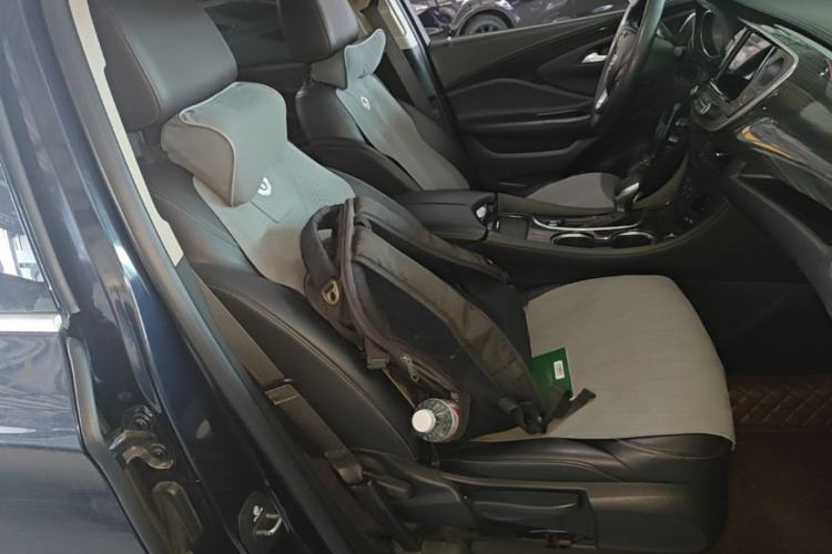 Used Buick Envision 2020 20T Two-Wheel Drive Leading Version Right Front Seat