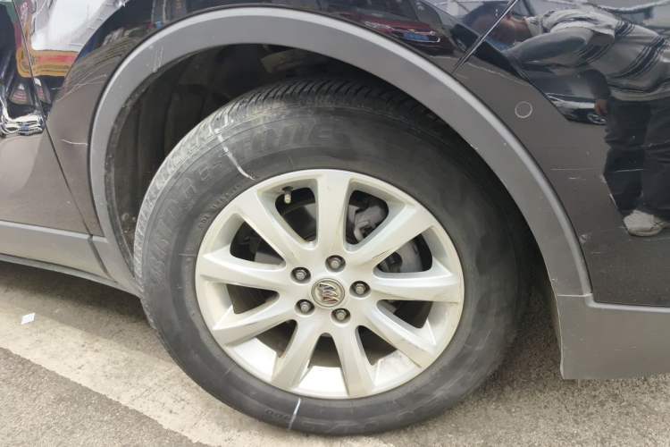 Used Buick Envision 2020 20T Two-Wheel Drive Luxury Model Right Front Wheel Hub