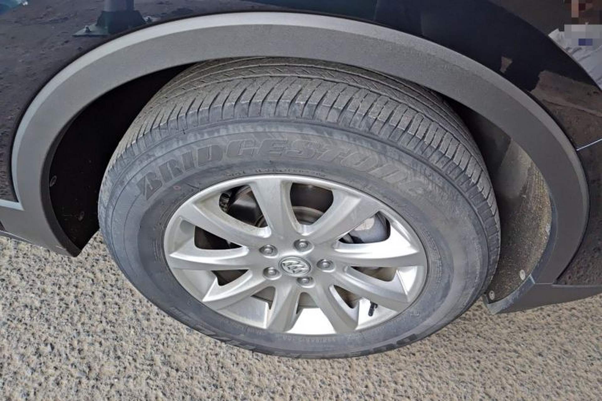 Used Buick Envision 2020 20T Two-Wheel Drive Elite Version Right Front Wheel Hub