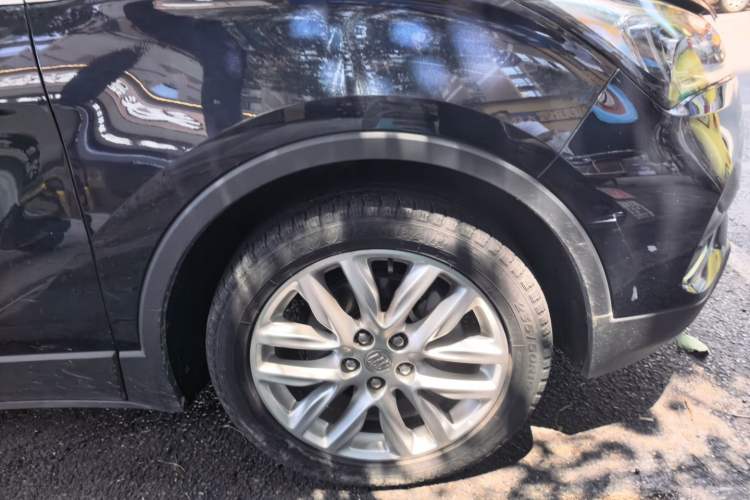 Used Buick Envision 2020 28T Four-Wheel Drive Elite Version Right Front Wheel Hub