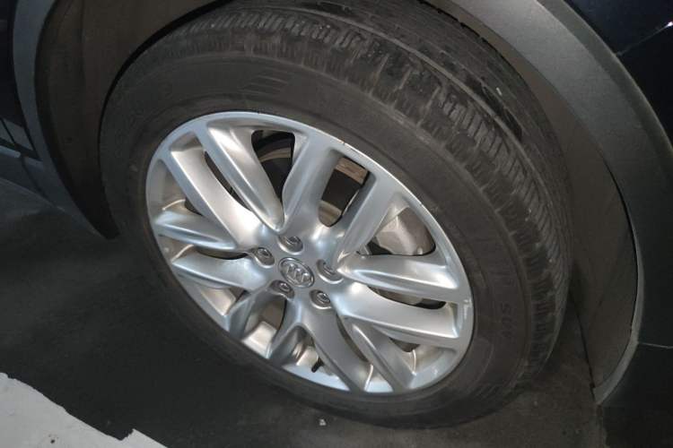 Used Buick Envision 2020 28T Four-Wheel Drive Elite Version Right Front Wheel Hub