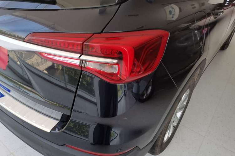 Used Buick Envision 2020 20T Two-Wheel Drive Elite Version Right Rear Taillight