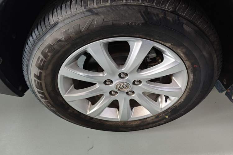 Used Buick Envision 2020 20T Two-Wheel Drive Elite Version Right Rear Wheel Hub