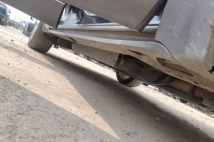 Used Buick Envision 2020 28T All-Wheel-Drive Versatile Sport Flagship Edition Right Side Sill
