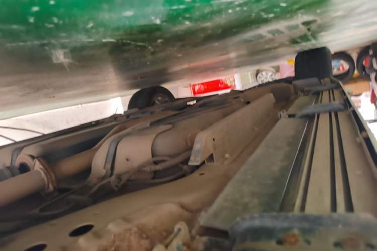 Used Buick Envision 2020 28T Four-Wheel Drive Millionth Anniversary Edition Right Side Sill