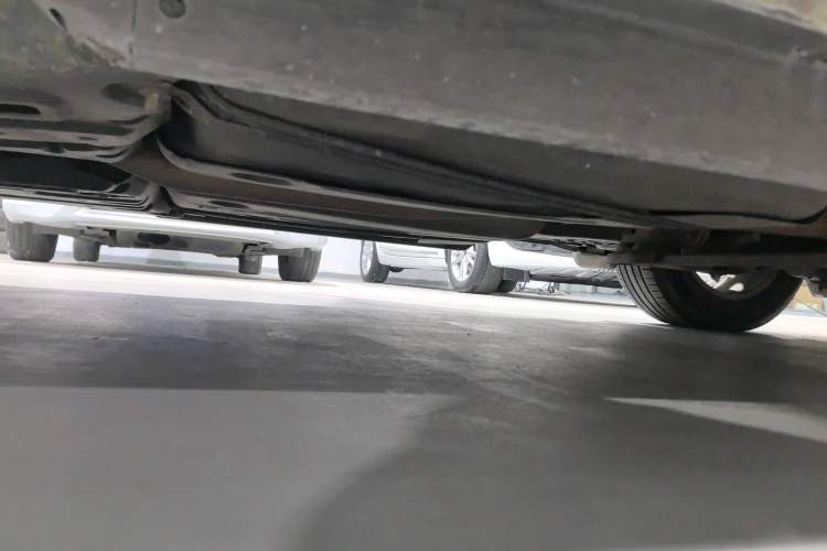Used Buick Envision 2020 20T Two-Wheel Drive Elite Version Right Side Sill