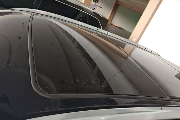 Used Buick Envision 2020 20T Two-Wheel Drive Elite Version Roof