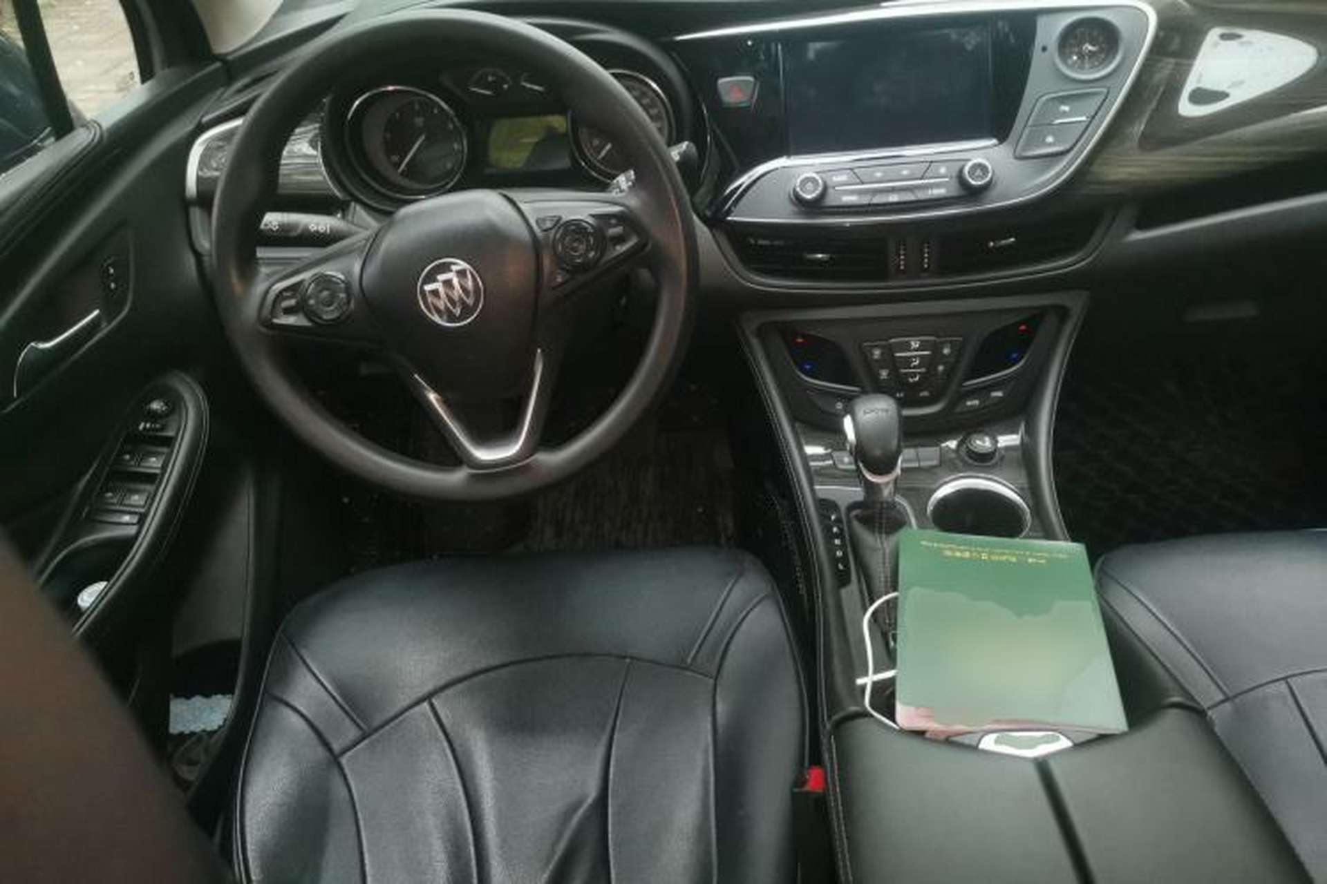 Used Buick Envision 2020 20T Two-Wheel Drive Leading Version Steering Wheel