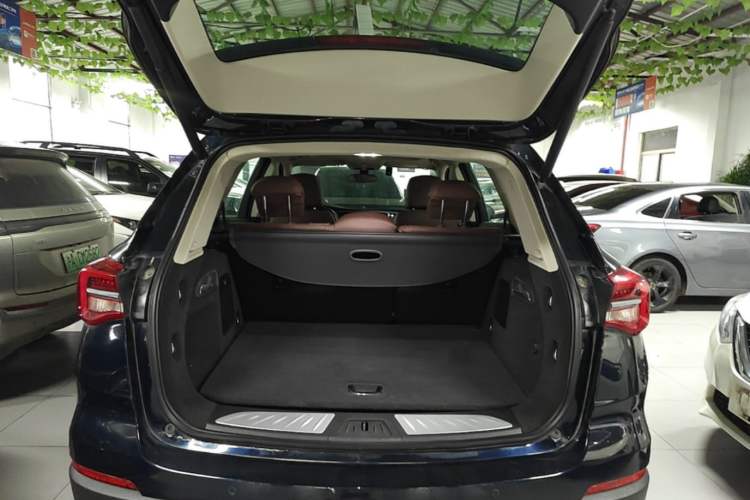 Used Buick Envision 2020 28T Four-Wheel Drive Elite Version Trunk