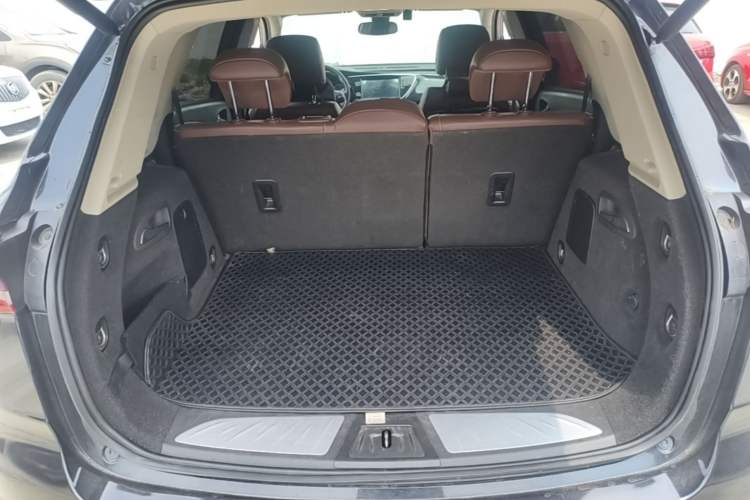 Used Buick Envision 2020 28T All-Wheel-Drive Versatile Sport Flagship Edition Trunk