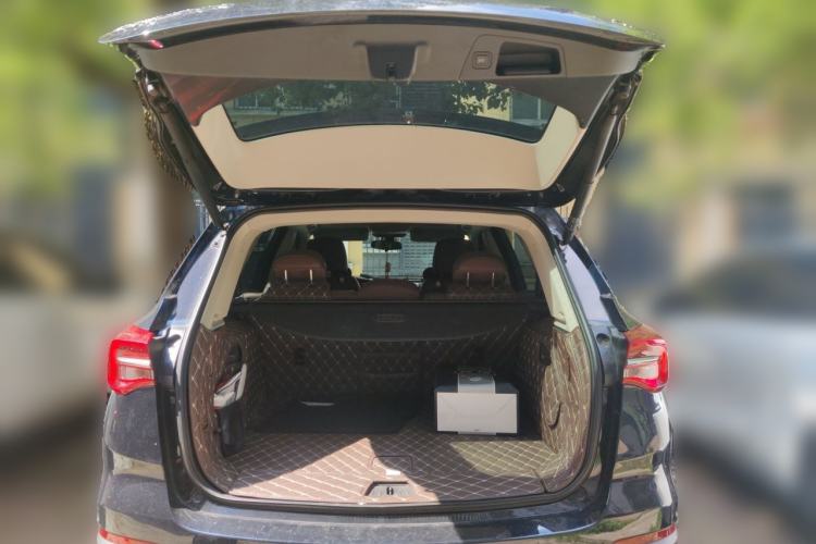 Used Buick Envision 2020 28T Four-Wheel Drive Elite Version Trunk
