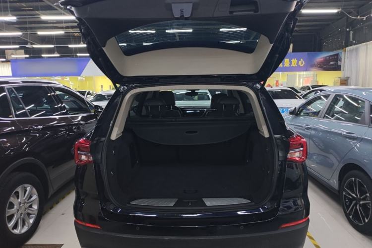Used Buick Envision 2020 20T Two-Wheel Drive Elite Version Trunk