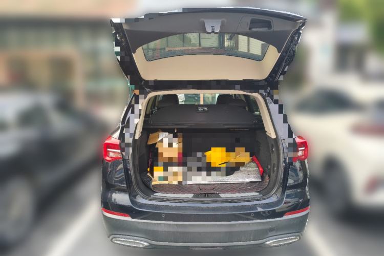 Used Buick Envision 2020 20T Two-Wheel Drive Leading Version Trunk