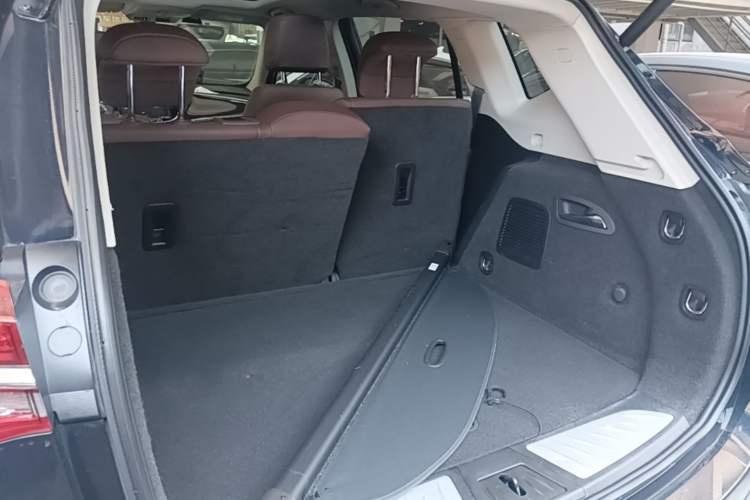 Used Buick Envision 2020 28T Four-Wheel Drive Elite Version Trunk