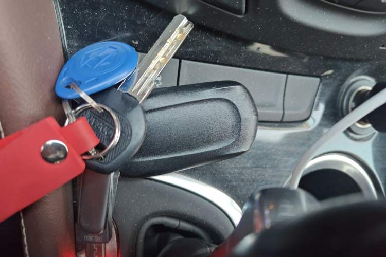 Used Buick Envision 2020 20T Two-Wheel Drive Luxury Model Vehicle Key