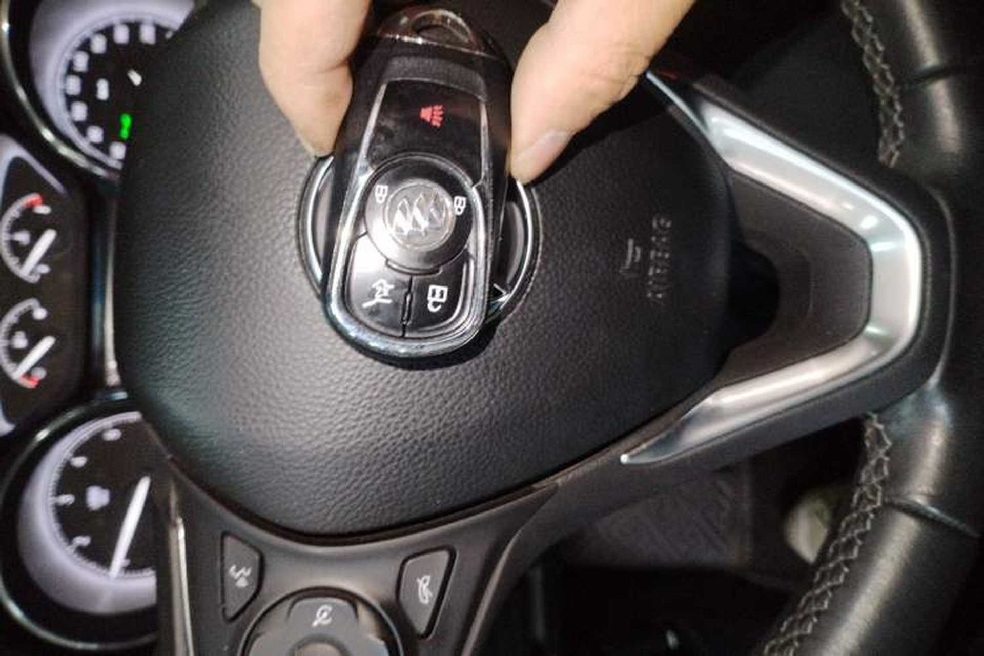 Used Buick Envision 2020 20T Two-Wheel Drive Luxury Model Vehicle Key