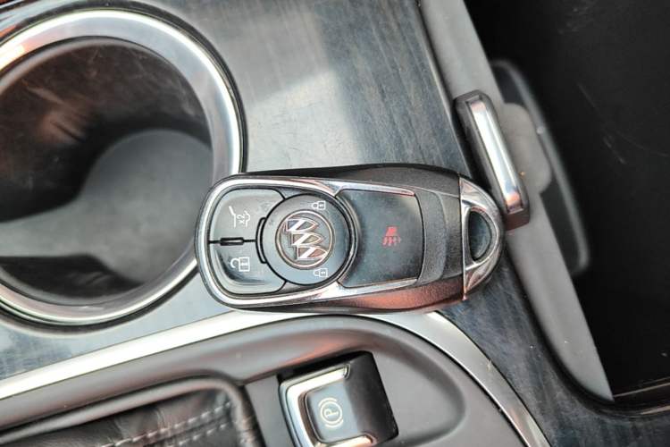Used Buick Envision 2020 20T Two-Wheel Drive Luxury Model Vehicle Key