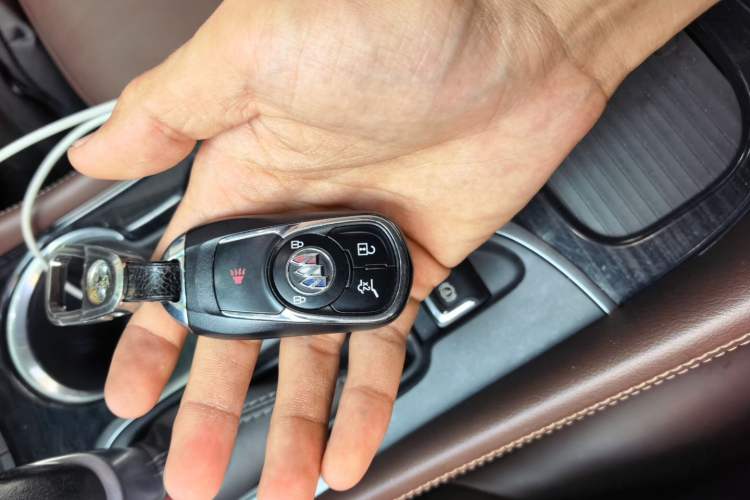 Used Buick Envision 2020 28T Four-Wheel Drive Elite Version Vehicle Key