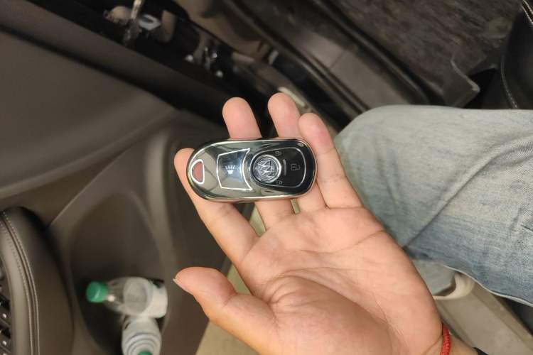 Used Buick Envision 2020 20T Two-Wheel Drive Leading Version Vehicle Key