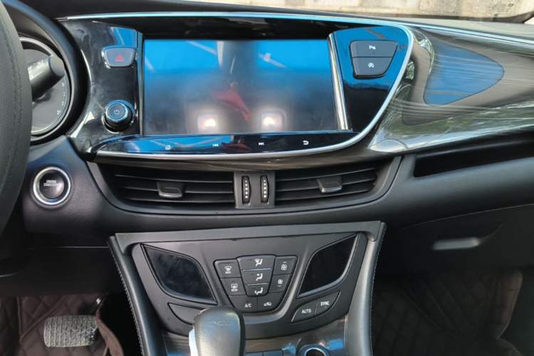 Used Buick Envision 2020 20T Two-Wheel Drive Elite Version Audio And AC Panel