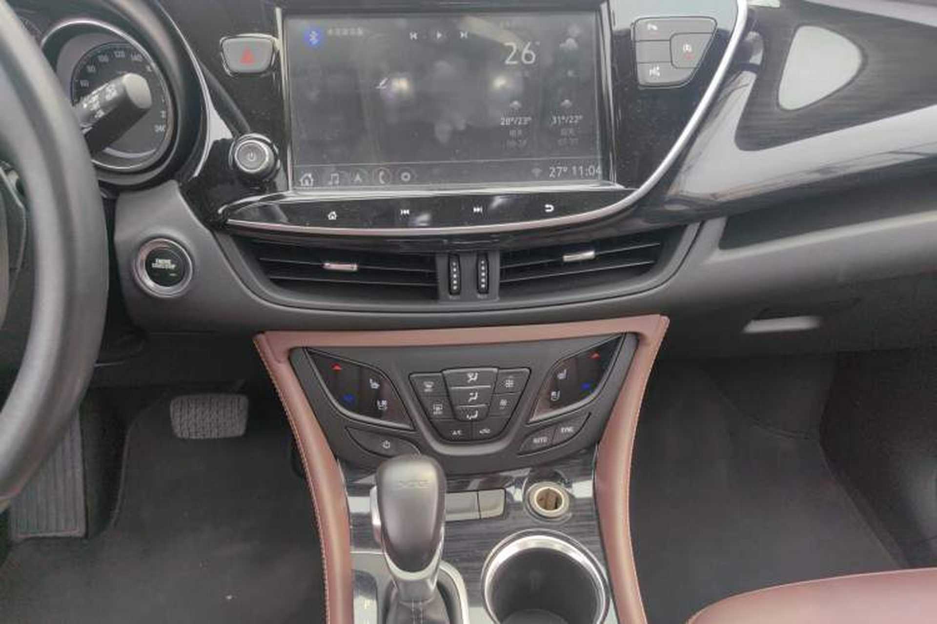 Used Buick Envision 2020 20T Two-Wheel Drive Luxury Model Audio And AC Panel