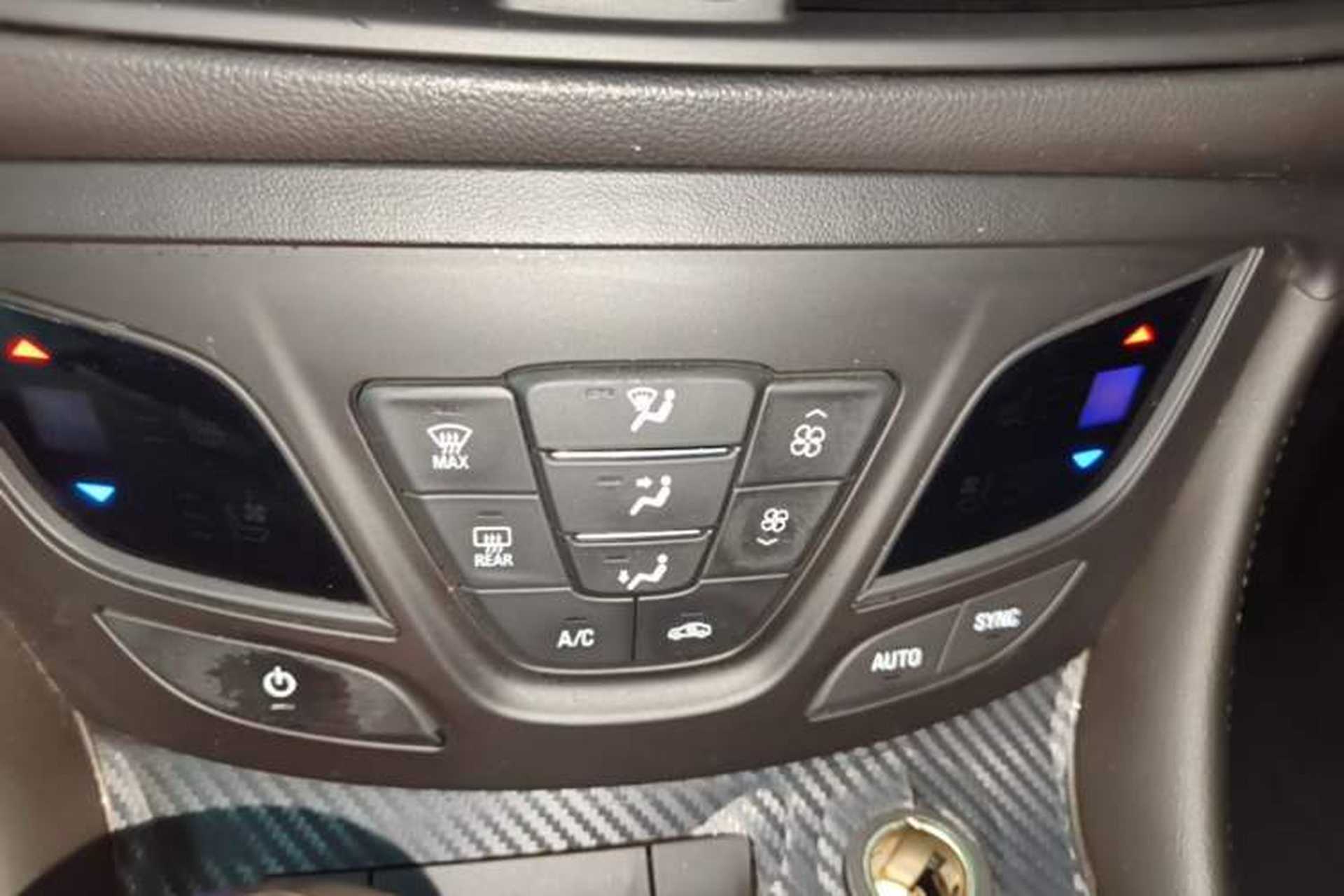 Used Buick Envision 2020 20T Two-Wheel Drive Leading Version Audio And AC Panel