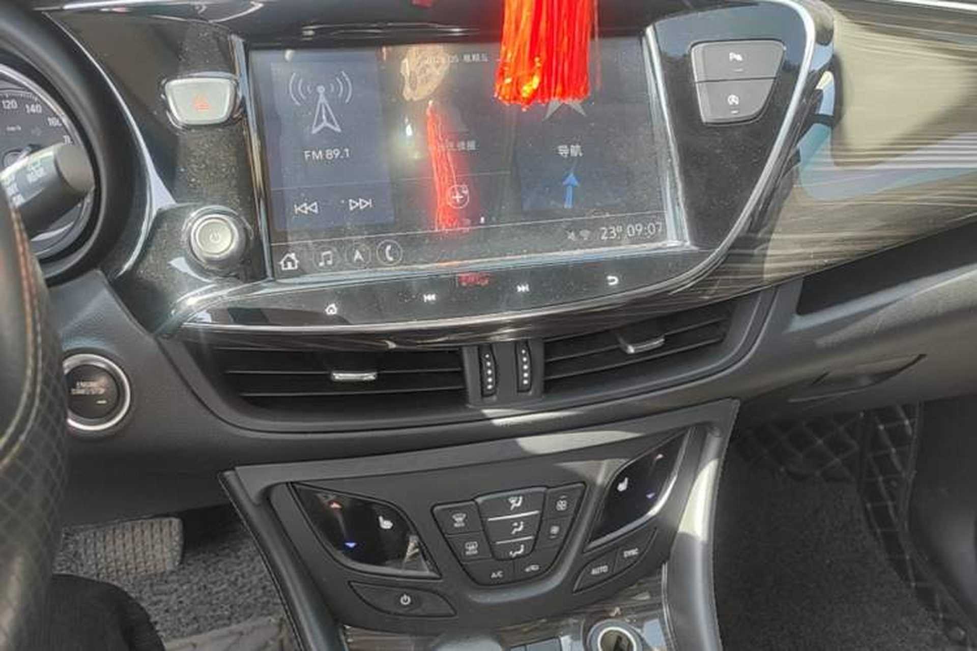 Used Buick Envision 2020 20T Two-Wheel Drive Elite Version Audio And AC Panel