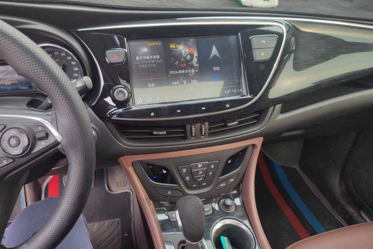 Used Buick Envision 2020 28T Four-Wheel Drive Elite Version Audio And AC Panel