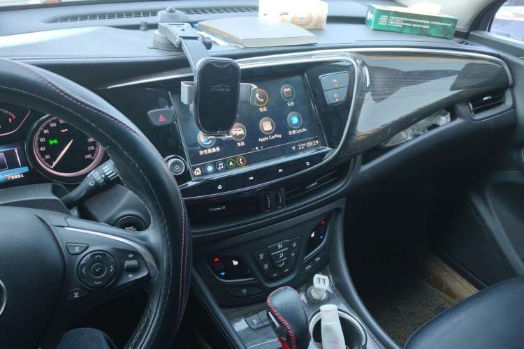 Used Buick Envision 2020 20T Two-Wheel Drive Elite Version Audio And AC Panel