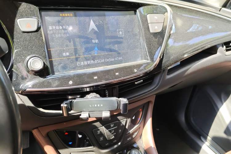 Used Buick Envision 2020 28T Four-Wheel Drive Elite Version Audio And AC Panel