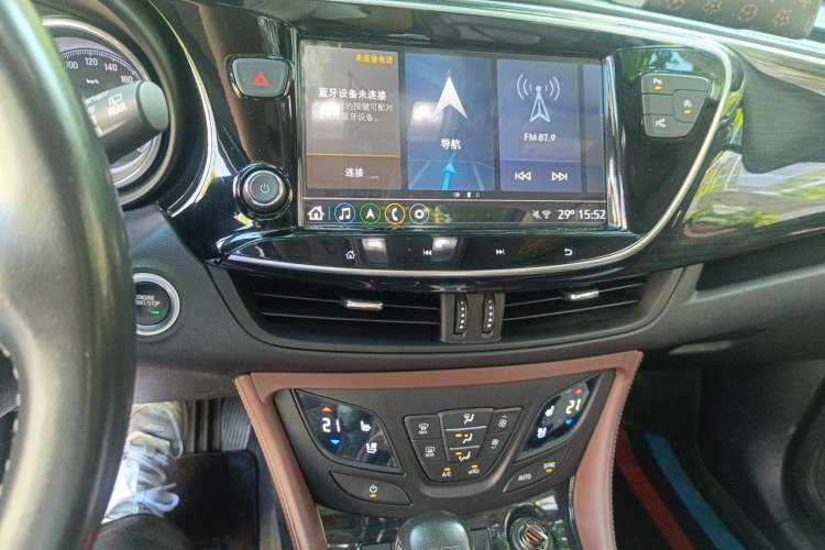 Used Buick Envision 2020 20T Two-Wheel Drive Luxury Model Audio And AC Panel